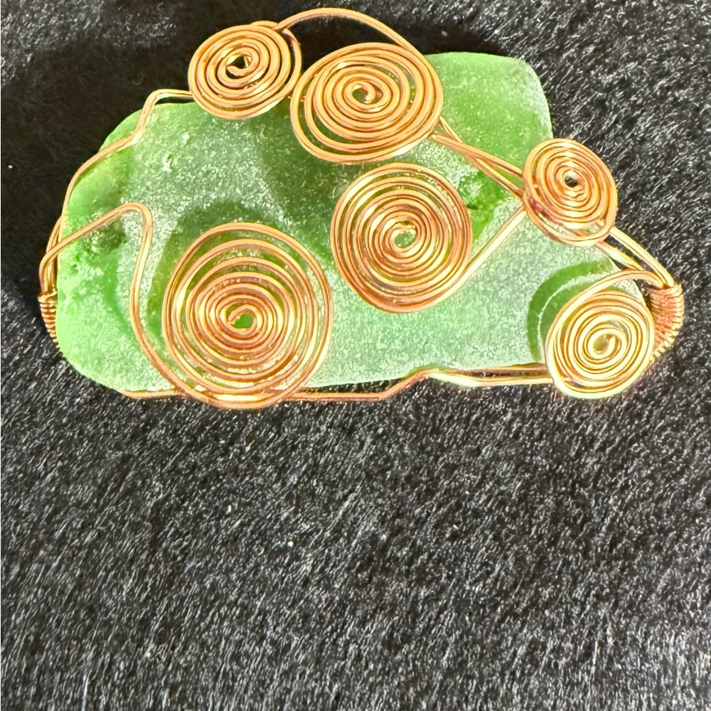 Handmade Brooch made with Green Seaglass with Copper Wire Design